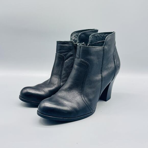 Born Boots Womens 8 Black Leather Ankle Booties Heeled Round Toe Zip Comfort - Picture 3 of 11